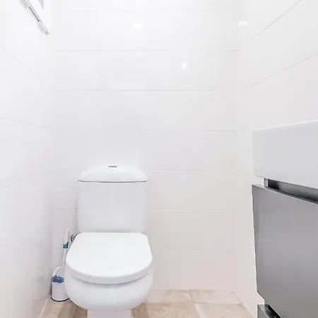 Apartman In With Kitchen Girona