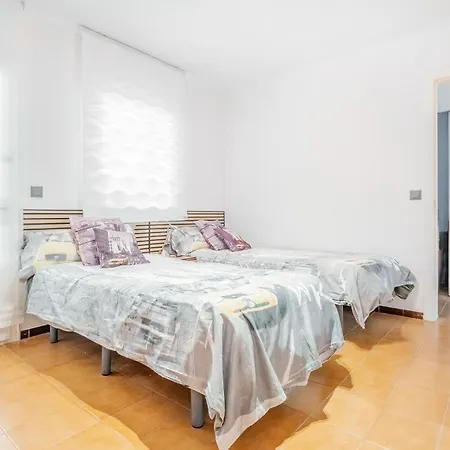 Apartman In With Kitchen Girona